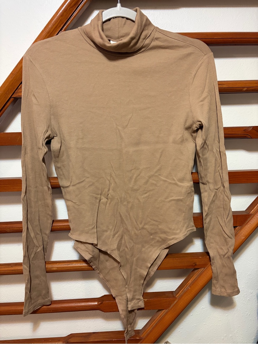 H&M Ribbed Camel Turtleneck Bodysuit
